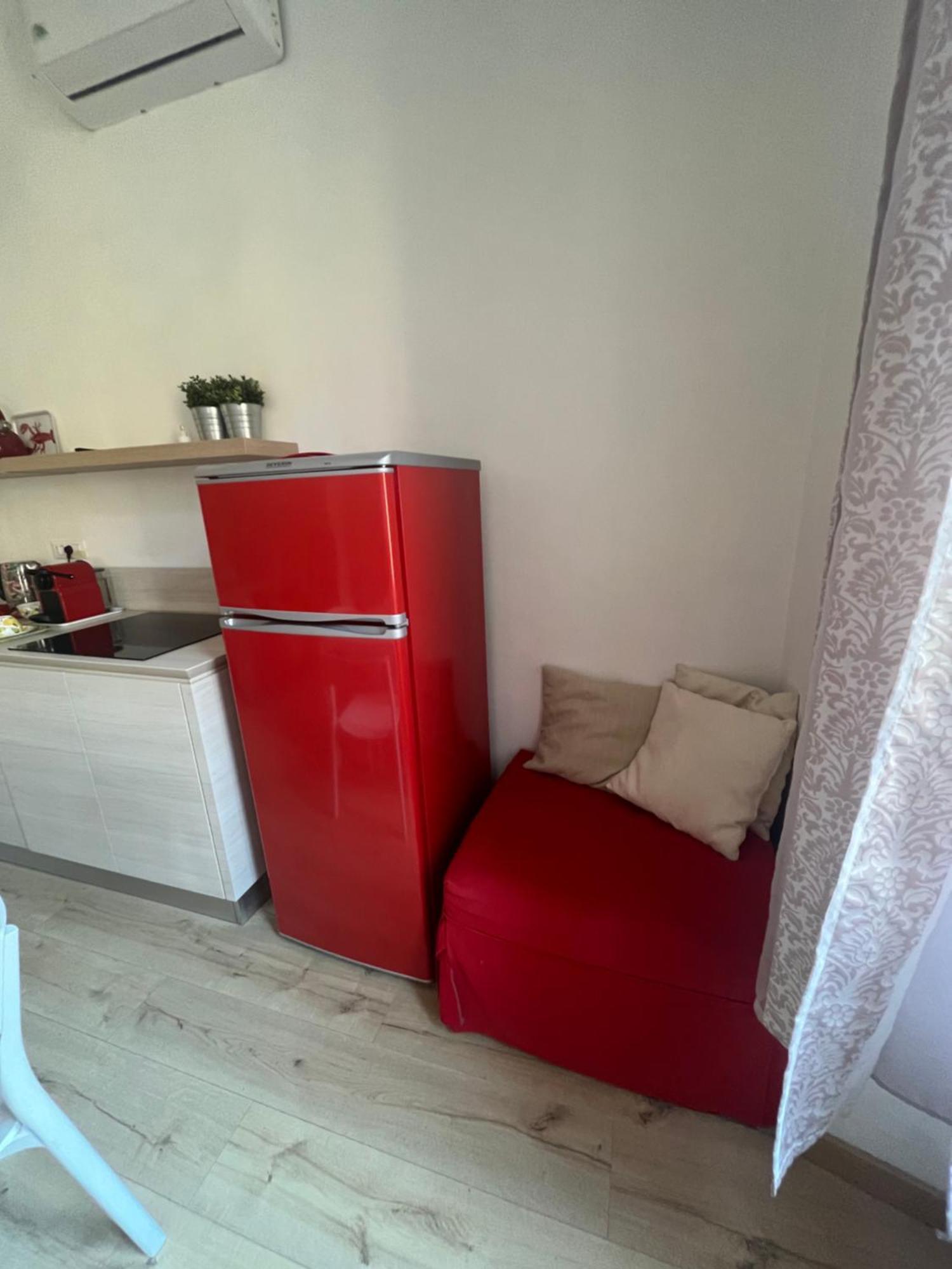 Alla Scalinata Del Teatro Rossetti Confort Suites Parcheggio Triest Exterior foto